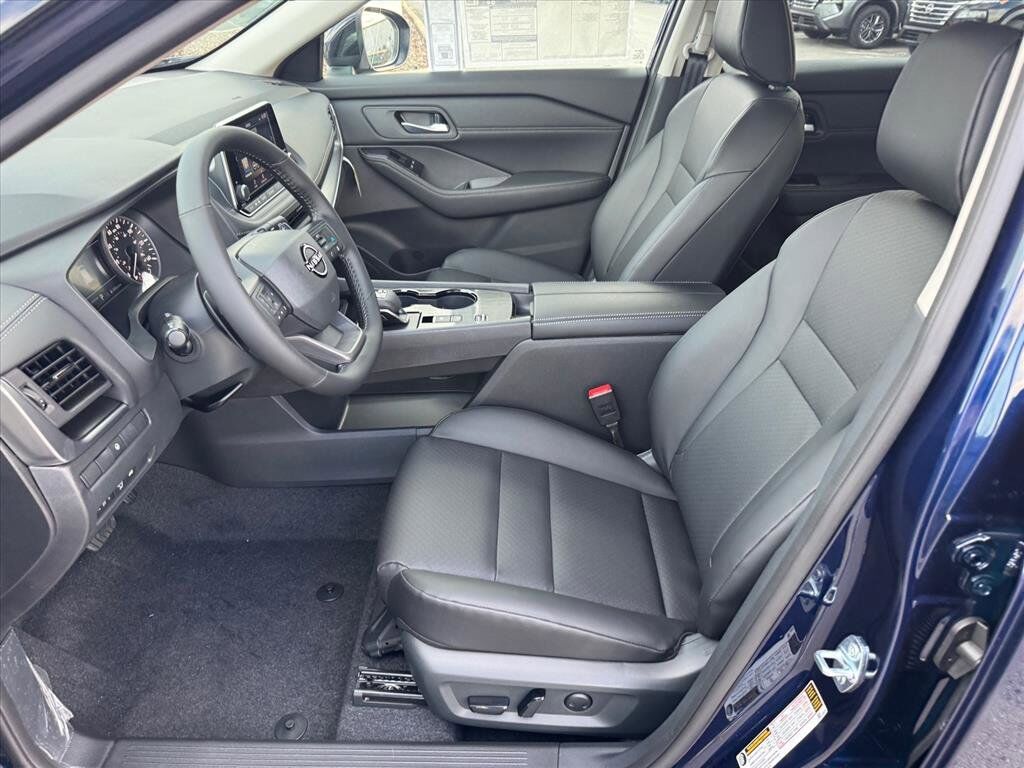 2026 Nissan Rogue Dark Armor Johnson City TN