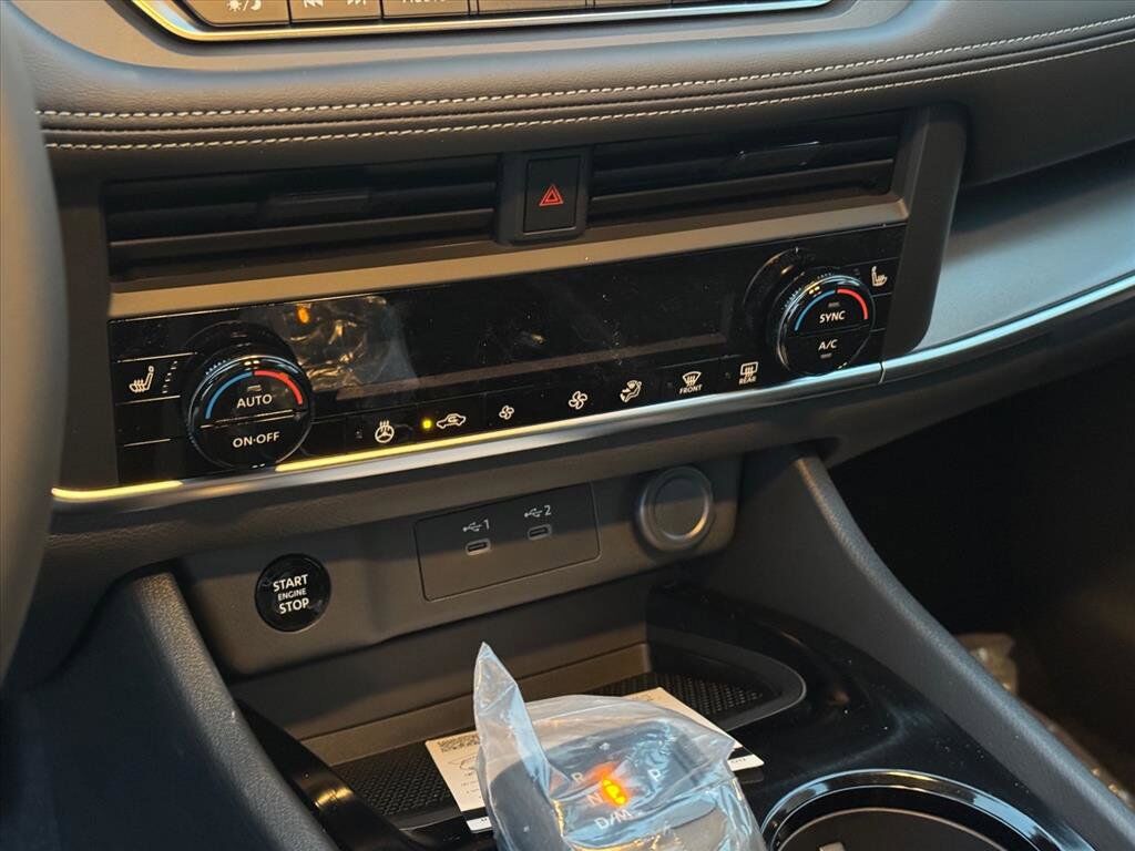 2026 Nissan Rogue Dark Armor Johnson City TN