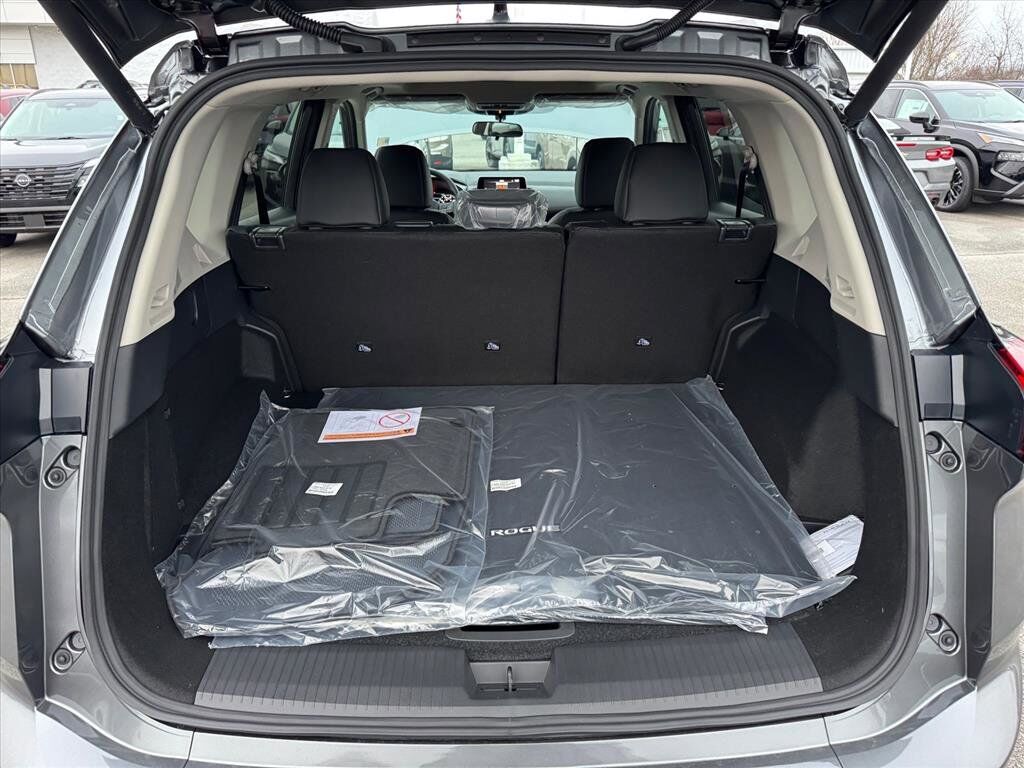 2026 Nissan Rogue Dark Armor Johnson City TN