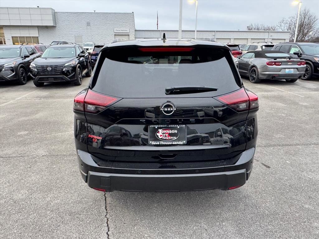 2026 Nissan Rogue Dark Armor Johnson City TN