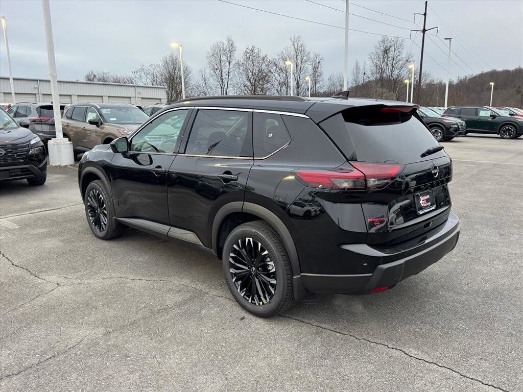 2026 Nissan Rogue Dark Armor Johnson City TN