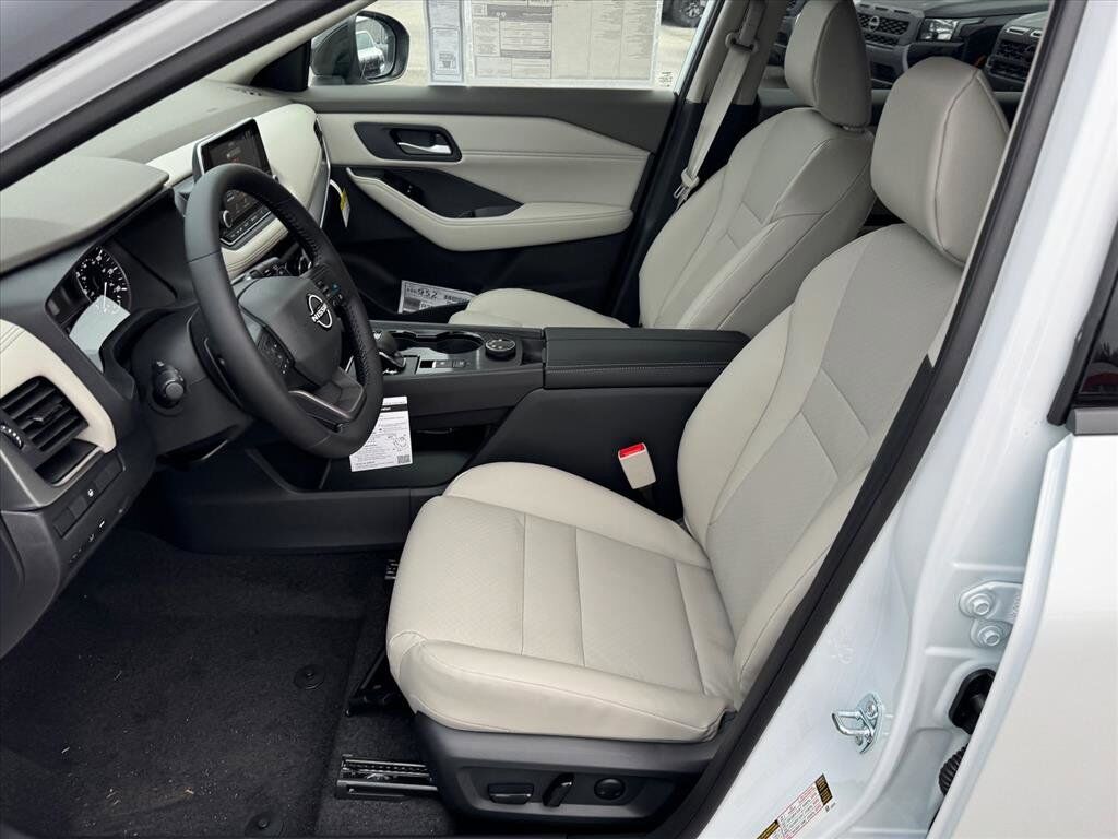 2026 Nissan Rogue Dark Armor Johnson City TN