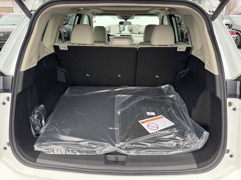 2026 Nissan Rogue Dark Armor Johnson City TN