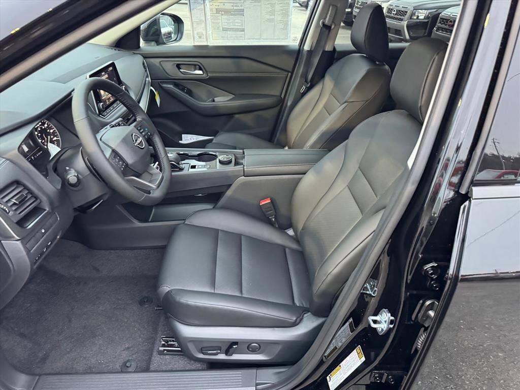 2026 Nissan Rogue Dark Armor Johnson City TN