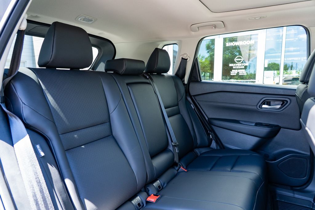 2026 Nissan Rogue Dark Armor Beaverton OR