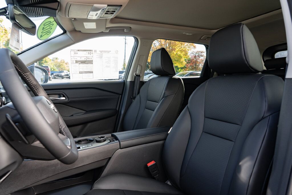 2026 Nissan Rogue Dark Armor Beaverton OR