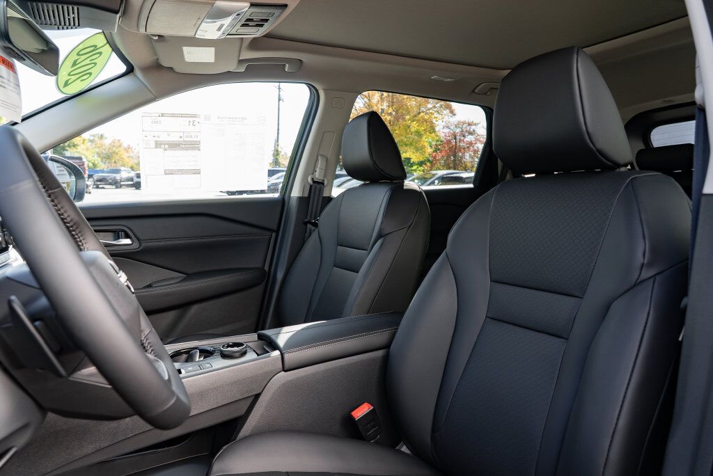 2026 Nissan Rogue Dark Armor Beaverton OR