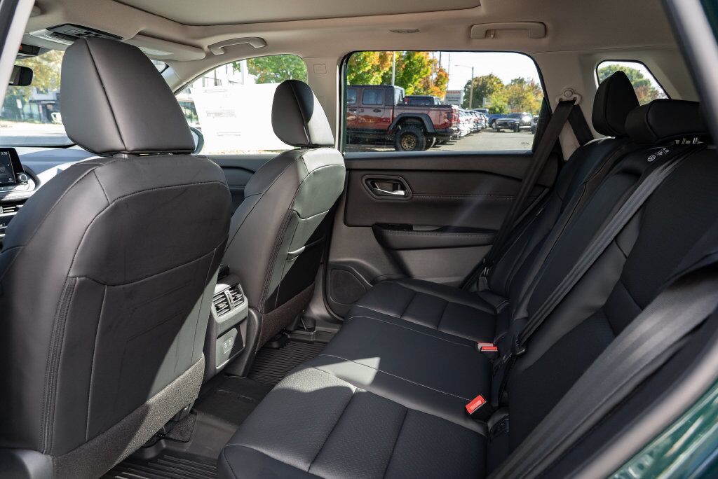2026 Nissan Rogue Dark Armor Beaverton OR
