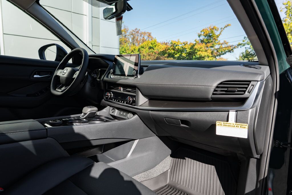 2026 Nissan Rogue Dark Armor Beaverton OR