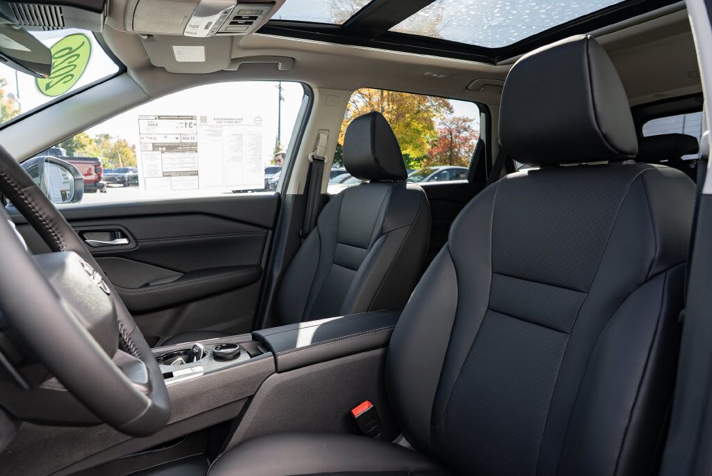 2026 Nissan Rogue Dark Armor Beaverton OR
