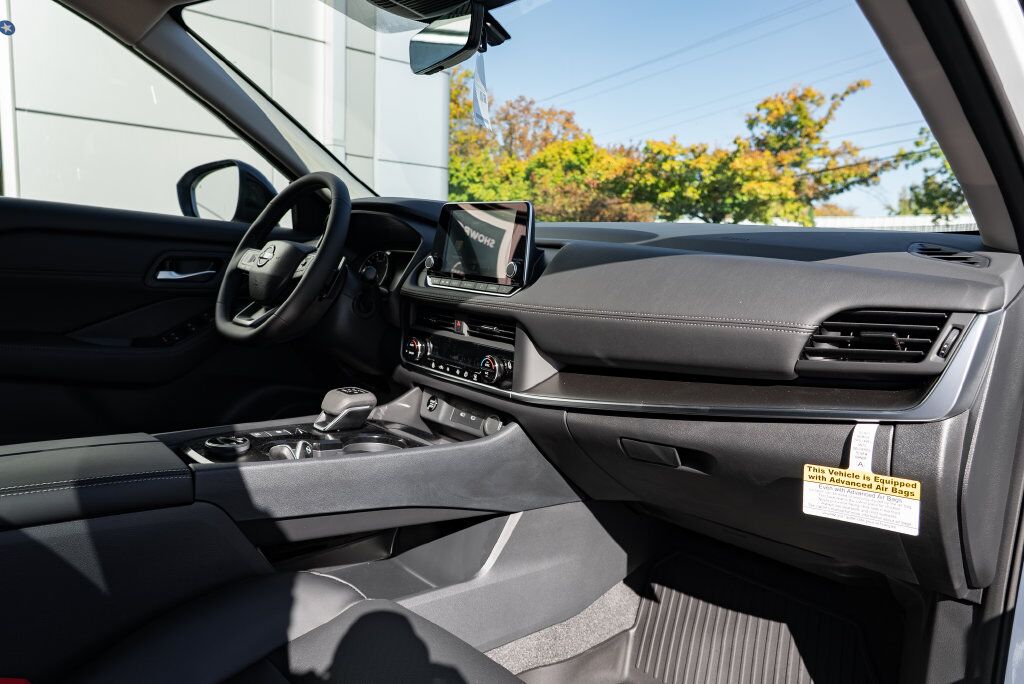 2026 Nissan Rogue Dark Armor Beaverton OR