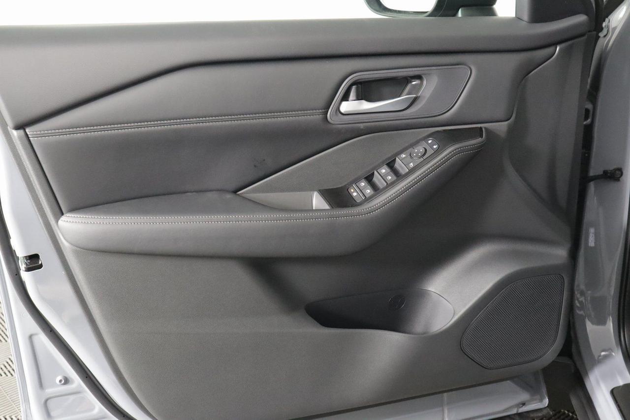 2026 Nissan Rogue Dark Armor Manassas VA