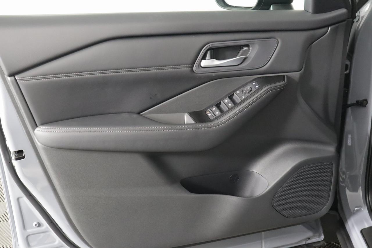 2026 Nissan Rogue Dark Armor Manassas VA