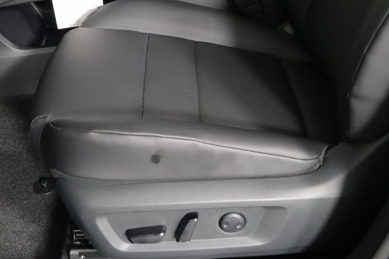 2026 Nissan Rogue Dark Armor Manassas VA