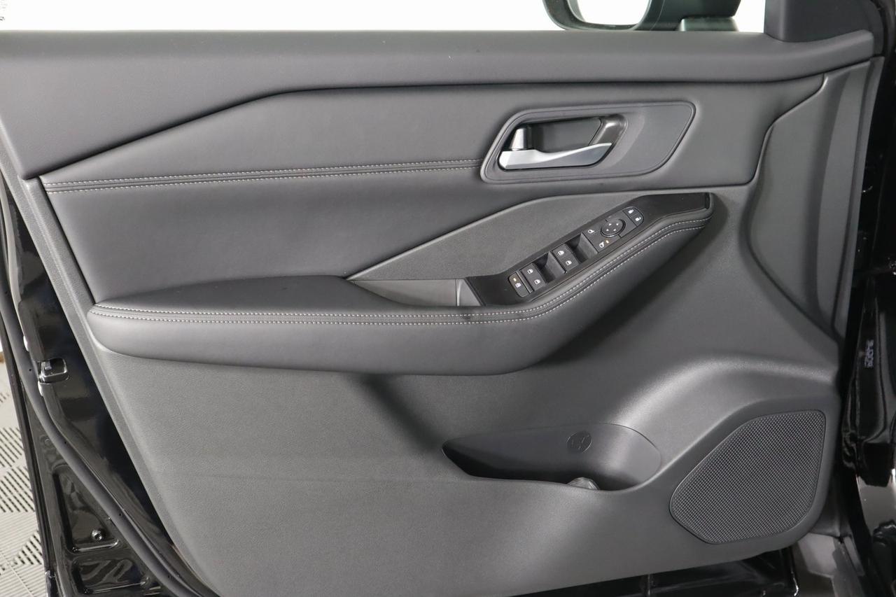 2026 Nissan Rogue Dark Armor Manassas VA