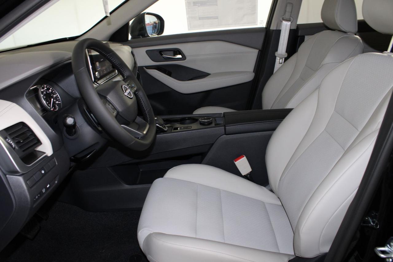 2026 Nissan Rogue Dark Armor Manassas VA