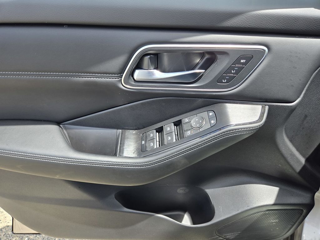 2026 Nissan Rogue Platinum Folsom CA