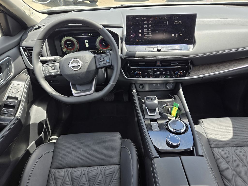 2026 Nissan Rogue Platinum Folsom CA