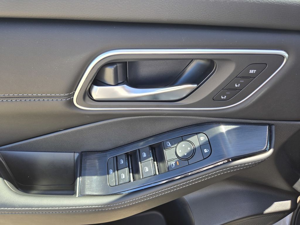 2026 Nissan Rogue Platinum Folsom CA