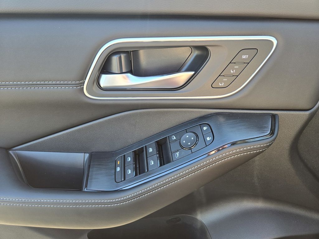 2026 Nissan Rogue Platinum Folsom CA