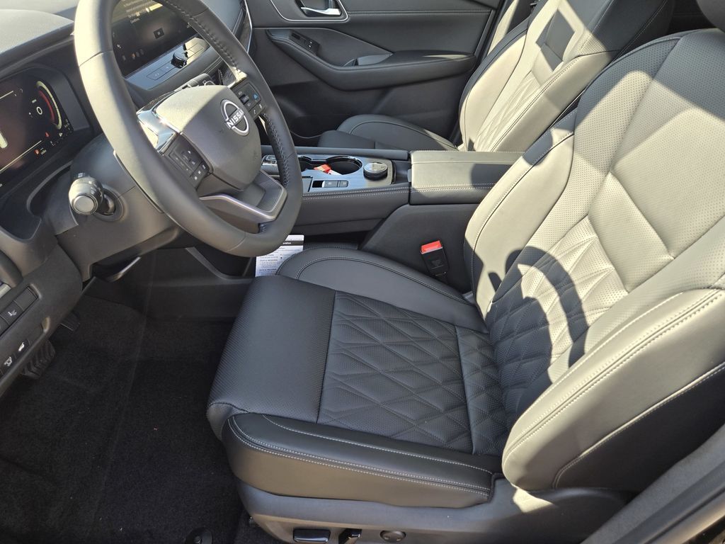 2026 Nissan Rogue Platinum Folsom CA