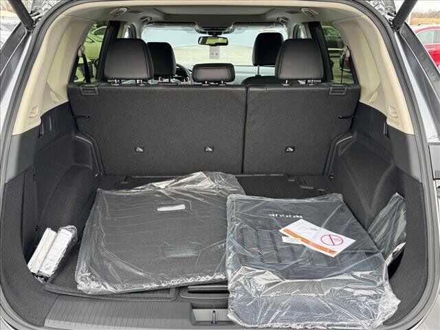 2026 Nissan Rogue Platinum Johnson City TN