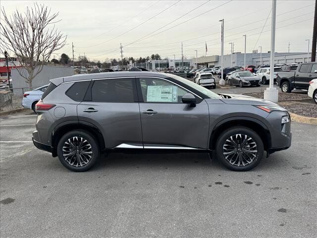 2026 Nissan Rogue Platinum Johnson City TN
