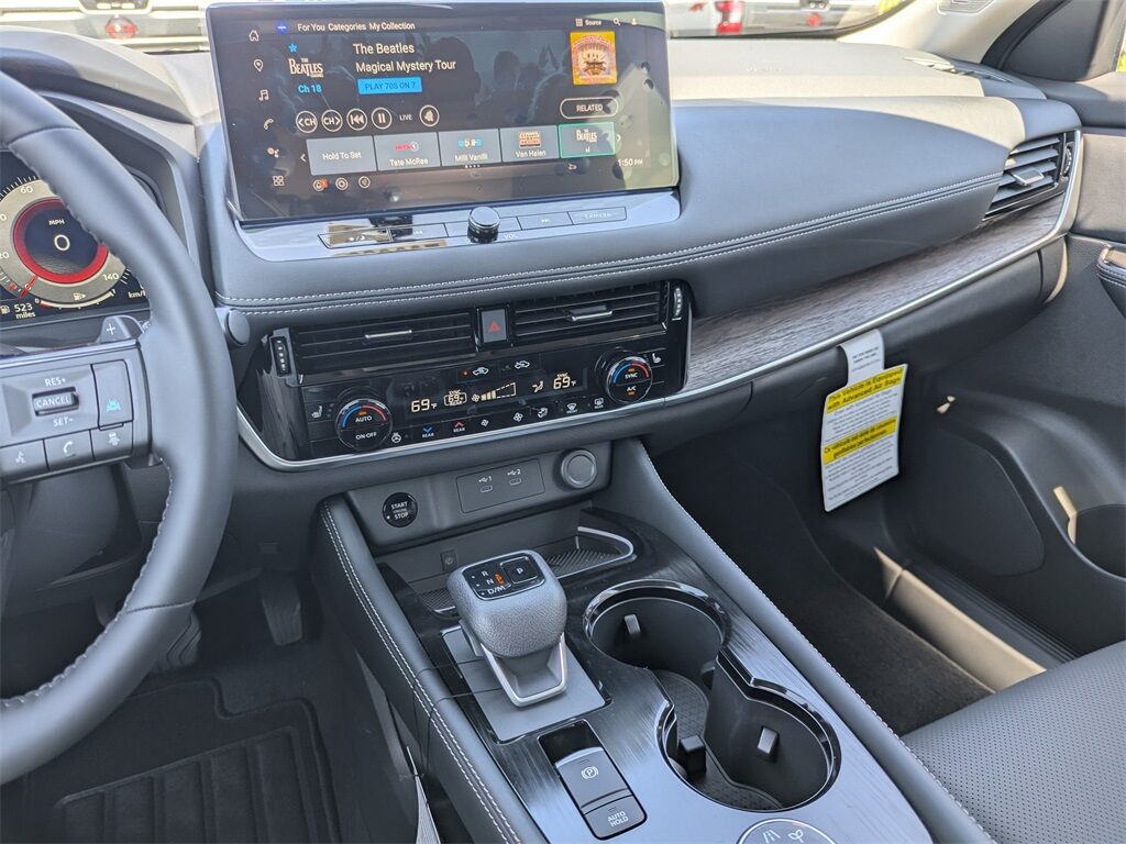 2026 Nissan Rogue Platinum Kennesaw GA