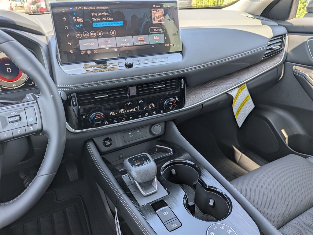 2026 Nissan Rogue Platinum Kennesaw GA