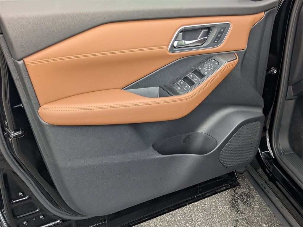 2026 Nissan Rogue Platinum Kennesaw GA