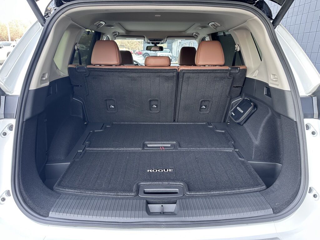 2026 Nissan Rogue Platinum San Clemente CA