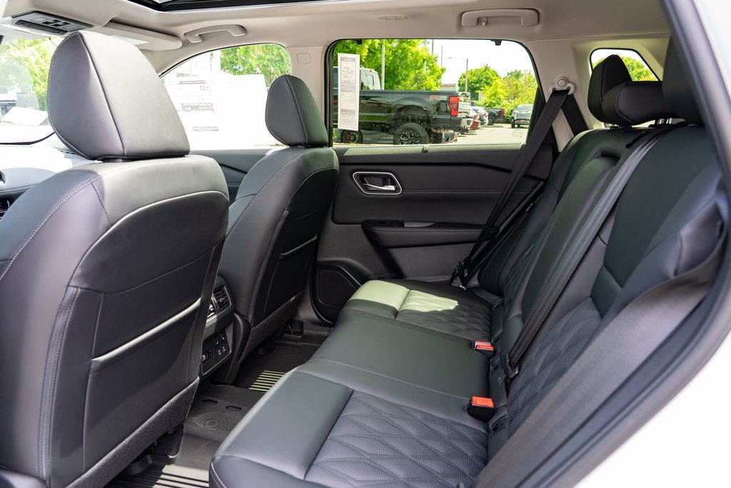 2026 Nissan Rogue Platinum Beaverton OR