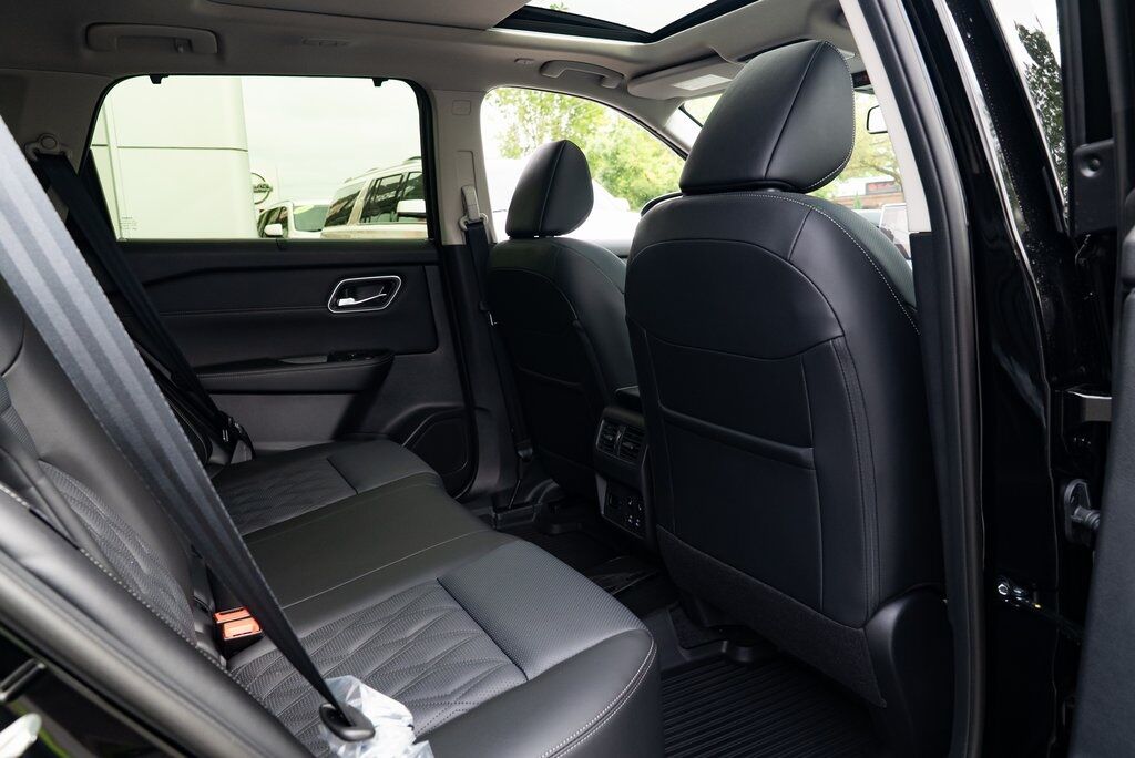 2026 Nissan Rogue Platinum Beaverton OR