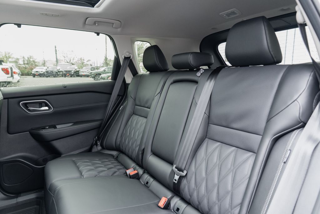 2026 Nissan Rogue Platinum Beaverton OR