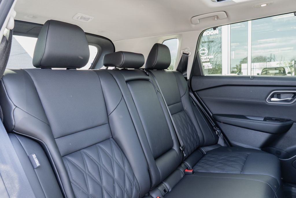 2026 Nissan Rogue Platinum Beaverton OR