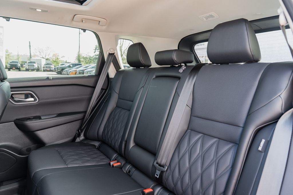 2026 Nissan Rogue Platinum Beaverton OR