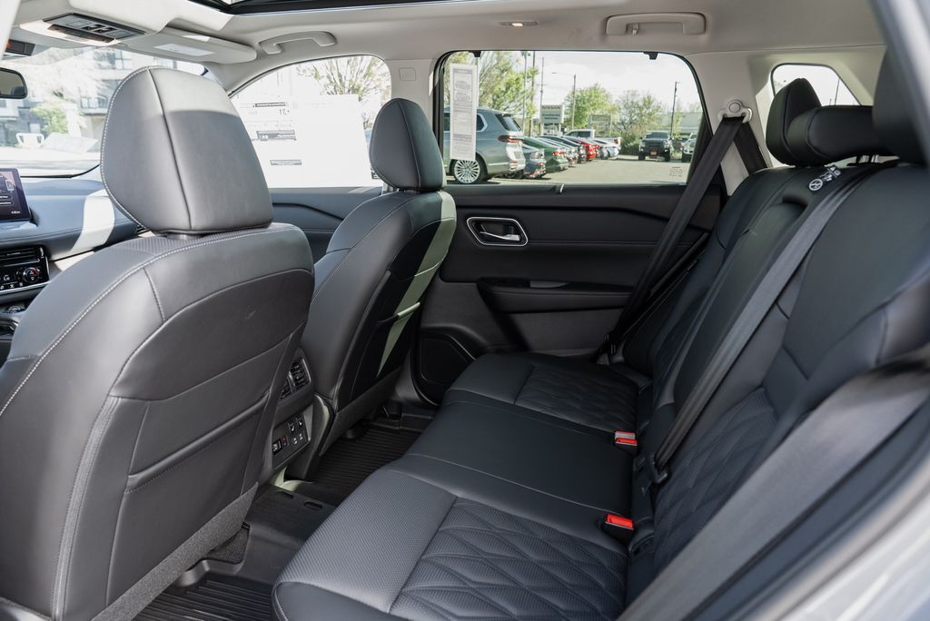 2026 Nissan Rogue Platinum Beaverton OR