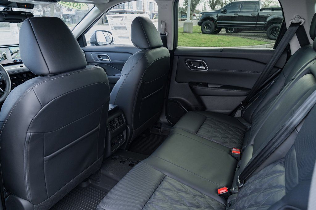 2026 Nissan Rogue Platinum Beaverton OR