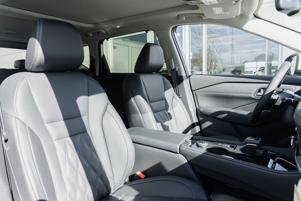 2026 Nissan Rogue Platinum Beaverton OR