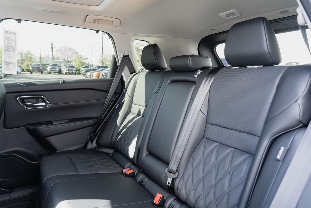 2026 Nissan Rogue Platinum Beaverton OR