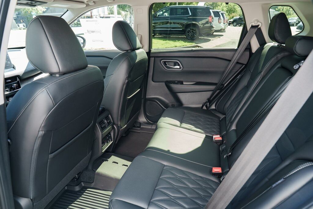 2026 Nissan Rogue Platinum Beaverton OR