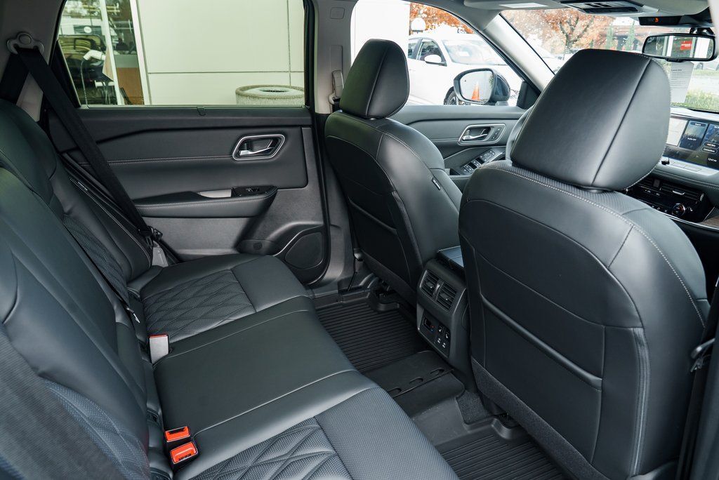 2026 Nissan Rogue Platinum Beaverton OR