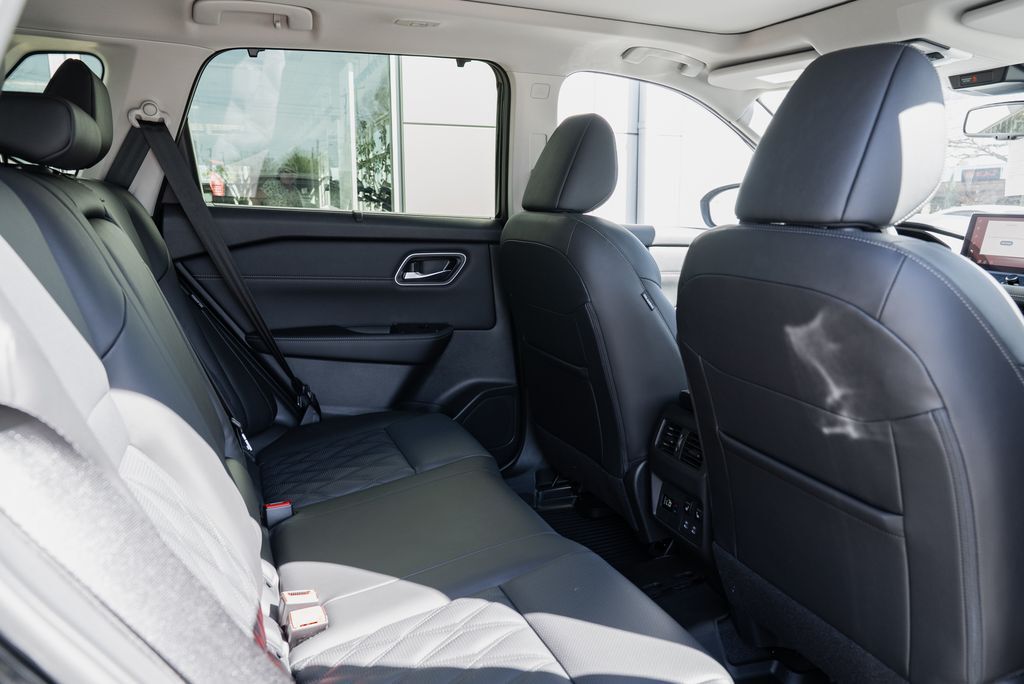 2026 Nissan Rogue Platinum Beaverton OR