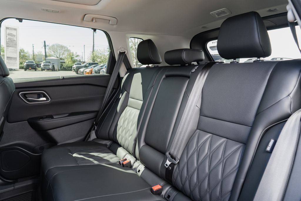 2026 Nissan Rogue Platinum Beaverton OR
