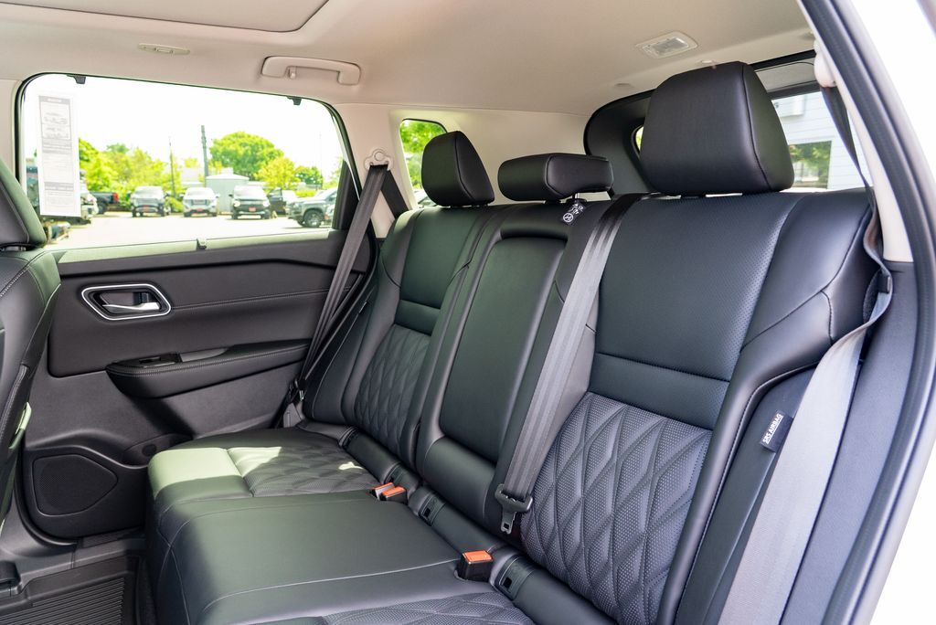 2026 Nissan Rogue Platinum Beaverton OR