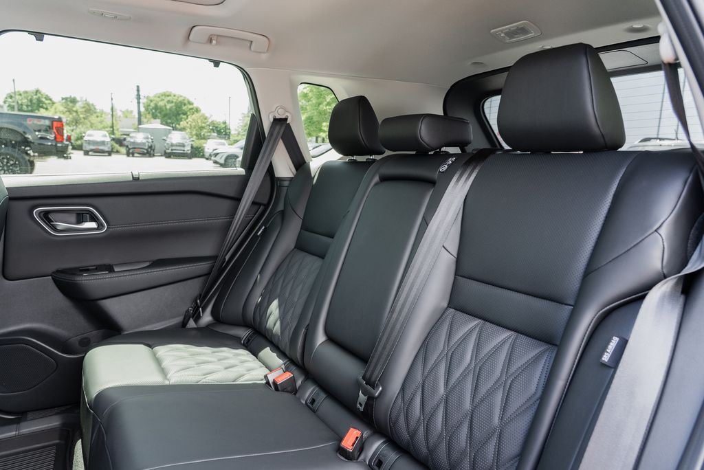 2026 Nissan Rogue Platinum Beaverton OR