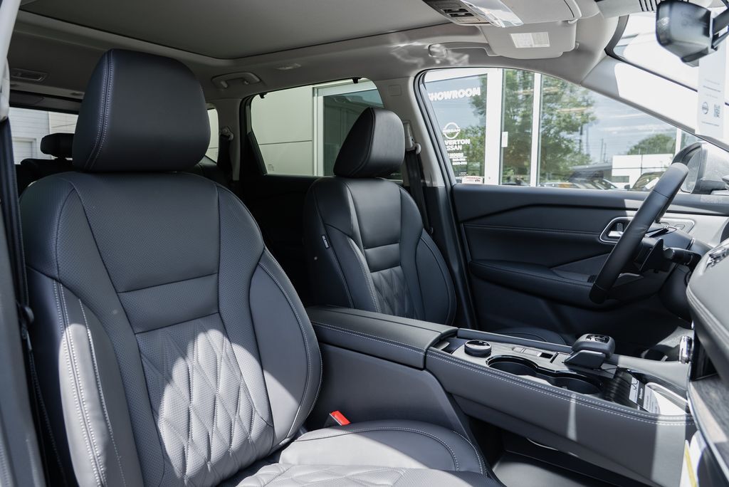 2026 Nissan Rogue Platinum Beaverton OR