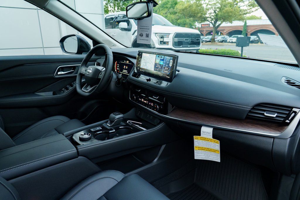 2026 Nissan Rogue Platinum Beaverton OR