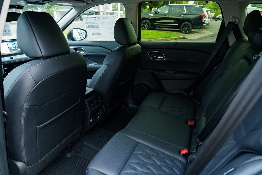 2026 Nissan Rogue Platinum Beaverton OR