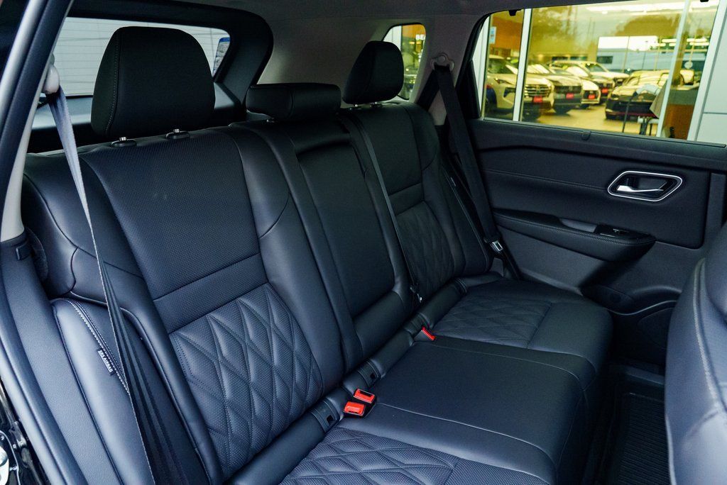 2026 Nissan Rogue Platinum Beaverton OR